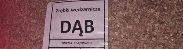 Zrębki wędzarnicze Dąb kl 02 (typ Borniak) 1,5 kg